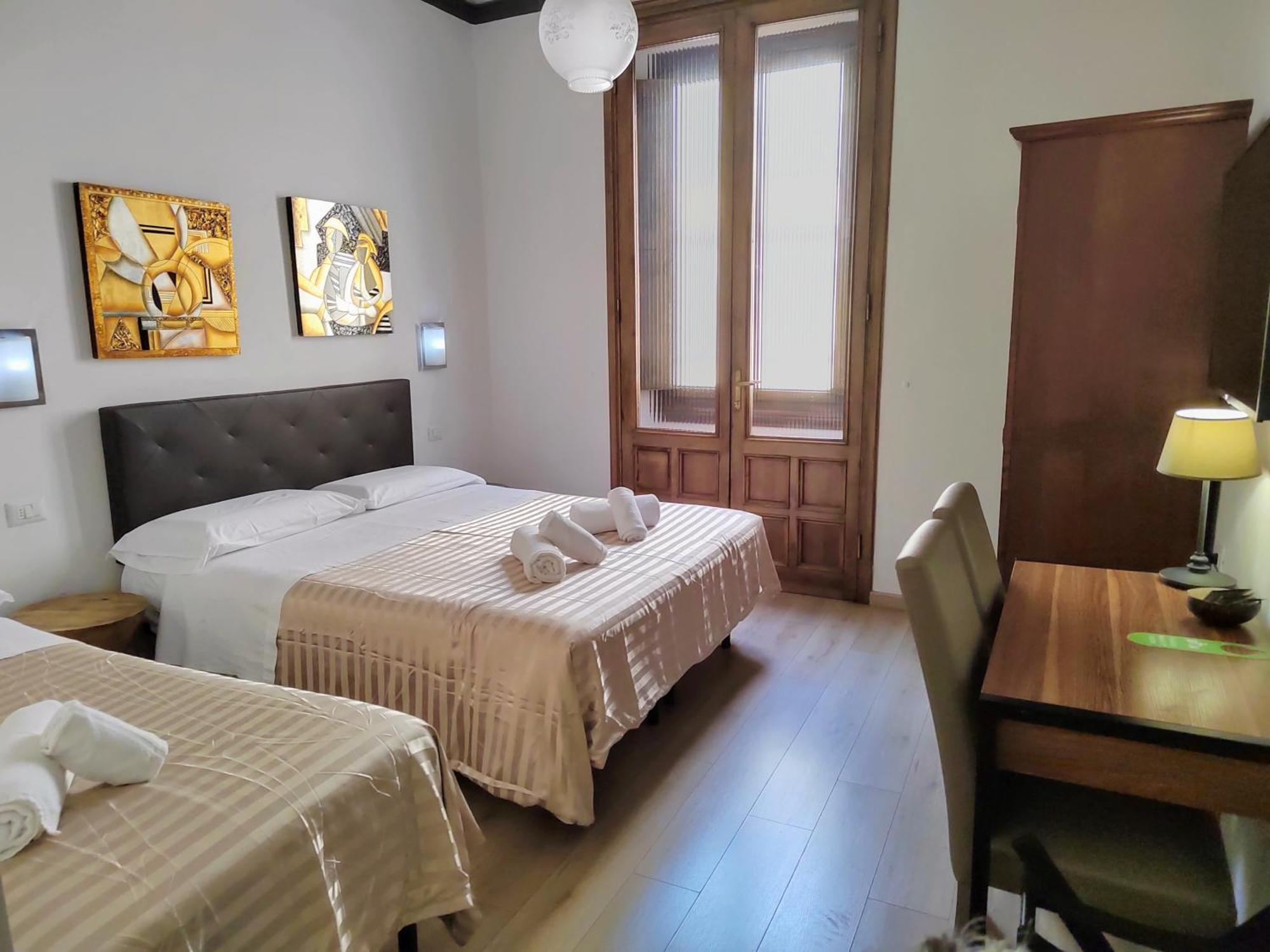 Double Room extra bed private bathroom,1499737084:JPEG