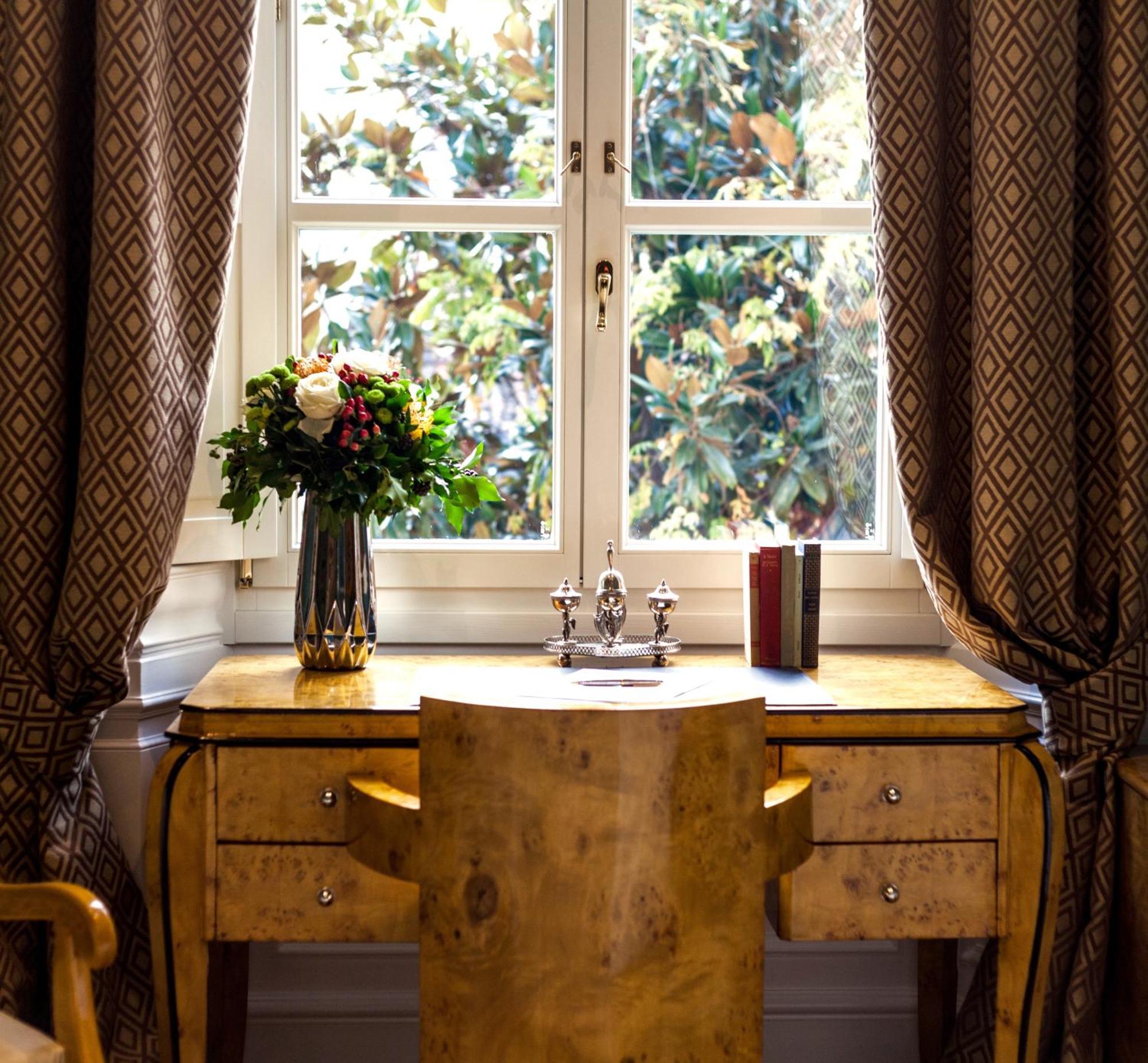 Superior Queen Room
