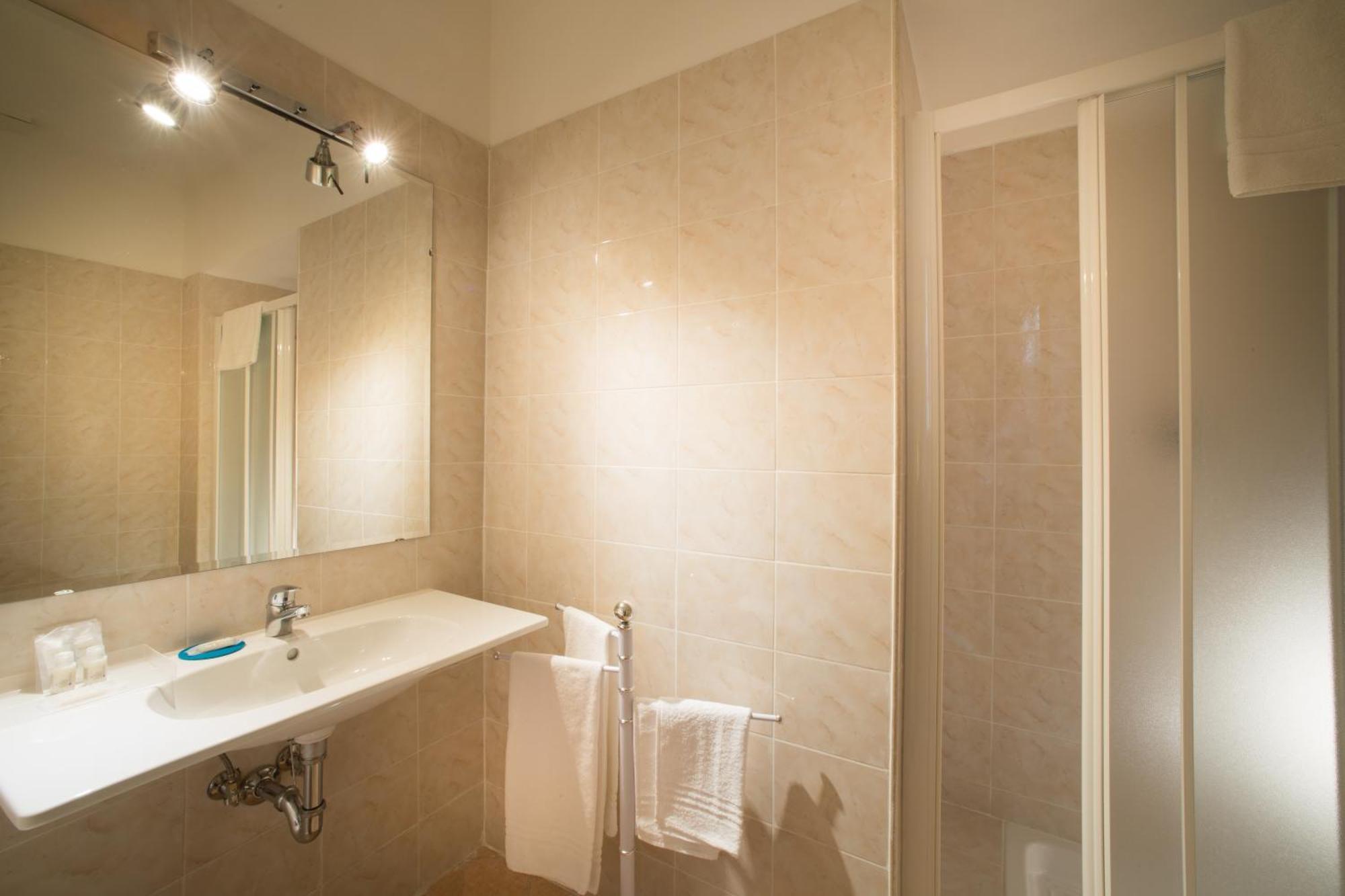 Chambre Double ou Lits Jumeaux