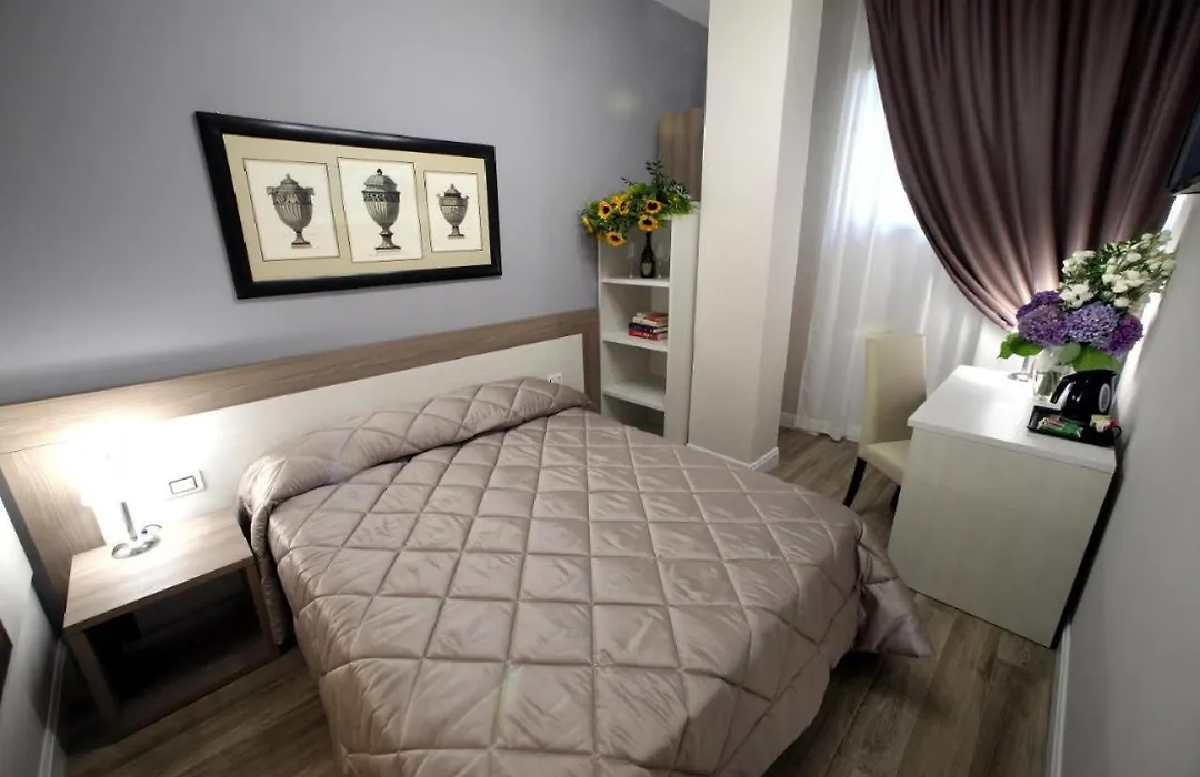 Florence Rooms67-1
