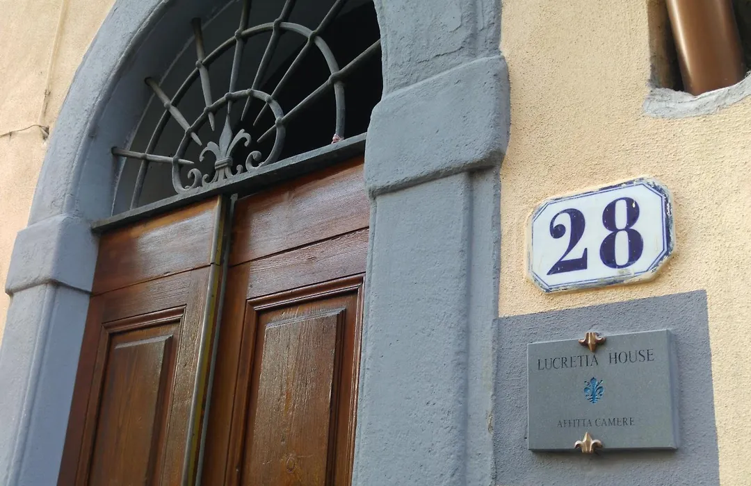 Lucretia House-1