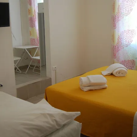 Golden Dream Guest House-3