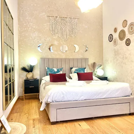 The Smallest Hostel Of Florence-2